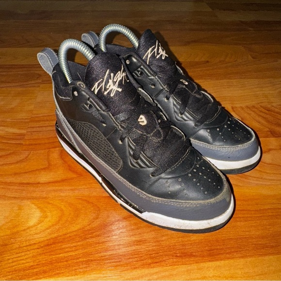 Little Kid’s Air Jordan Flight Shoes 2014 Black/White Size 12C 654976 005 RARE! - Picture 1 of 11